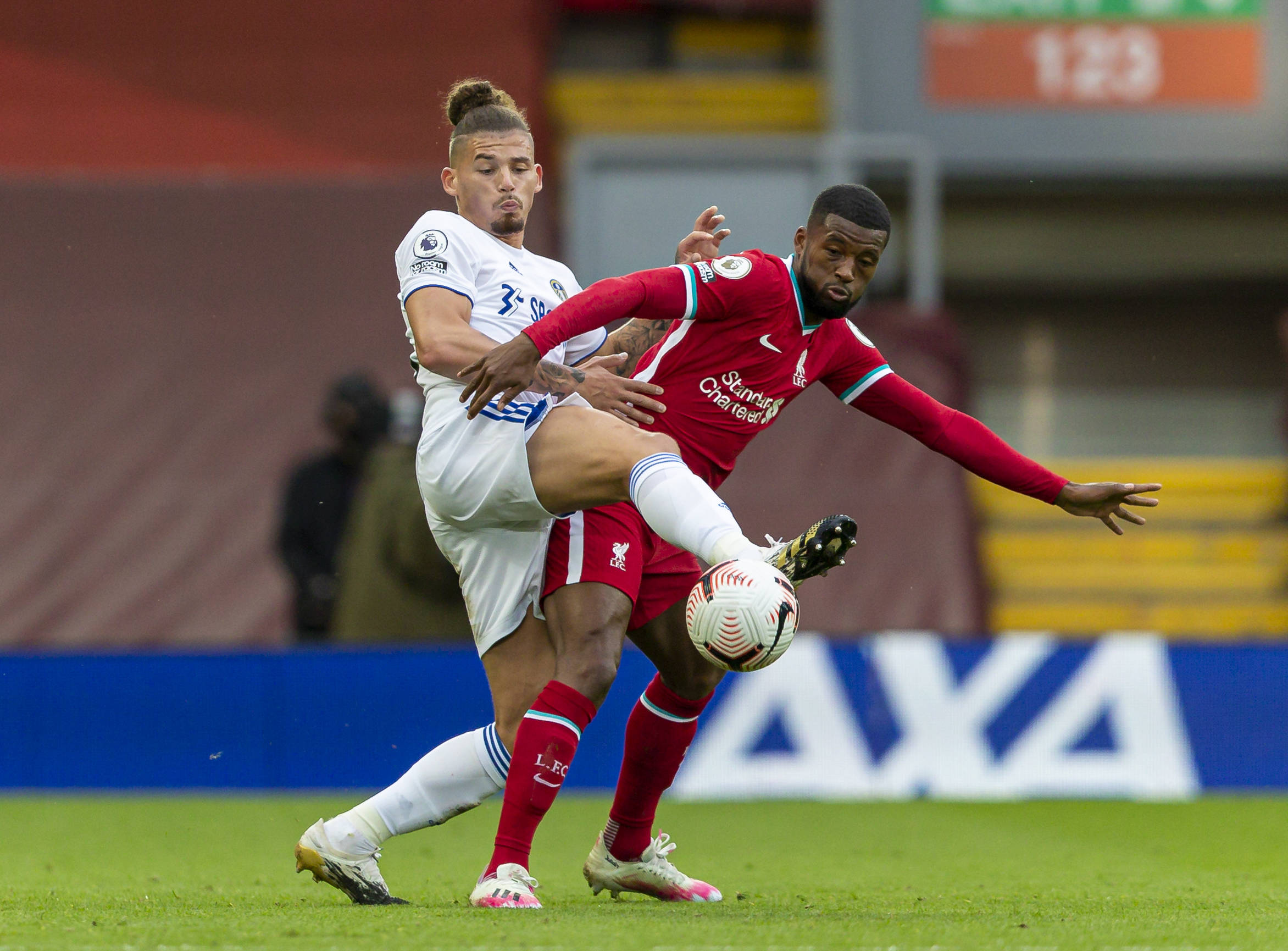 深夜抵达影 深夜抵达影
